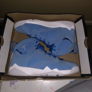 Jordan 7 ‘pantone’